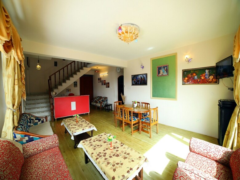 Hotel Oyo 12183 Home Mountain View Mashobra