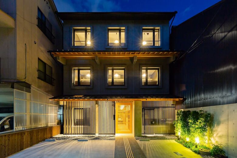 Grand Japaning Hotel Tambaguchi South