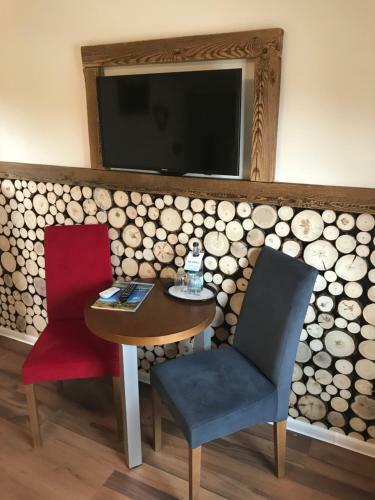 Hostal Gasthaus Schw�gele