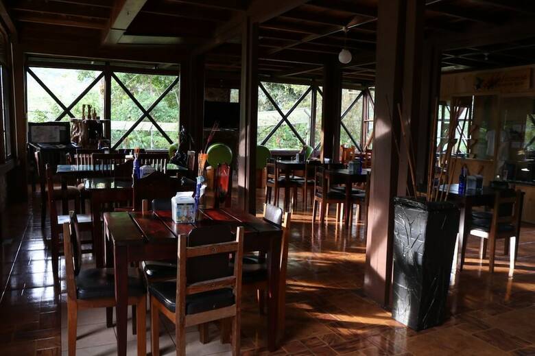 Hotel De Monta�a El Pelicano