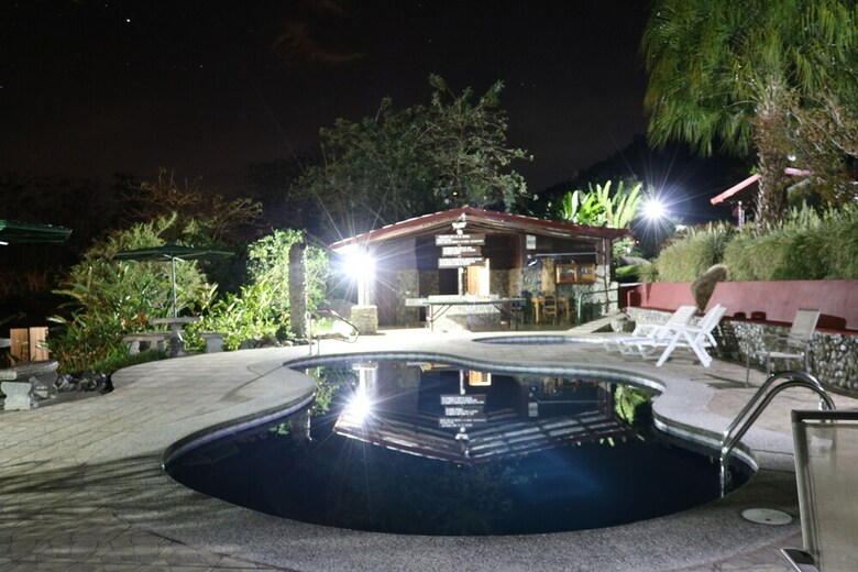 Hotel De Monta�a El Pelicano