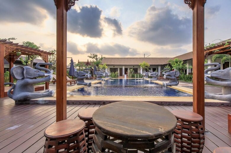 Hotel Oyo 837 Baan Kiang Nam Resort