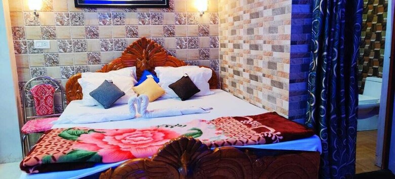 Hotel Royal Island