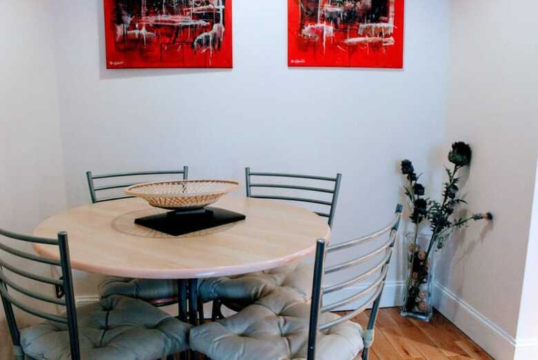 1 Bedroom Apartment In Leafy Morningside