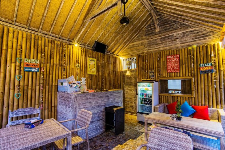 Hotel The Syron Huts Lembongan
