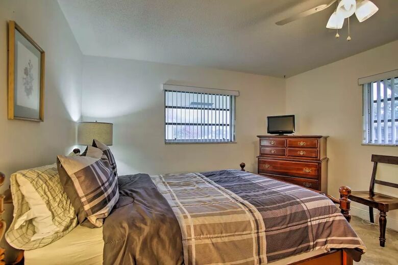 15 Mins To The Beach-coconut Creek