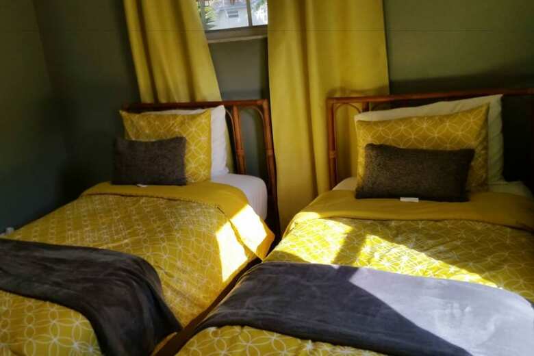Beautiful Lakeview Sunsets Resort - 3br