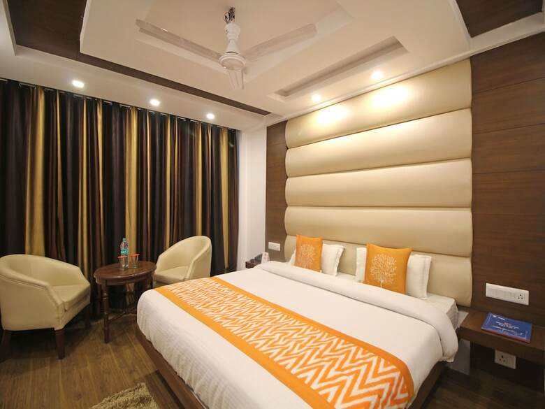 Oyo 6119 Hotel Royal Classic