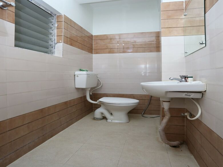 Hotel Oyo 13265 Aashray Guest House