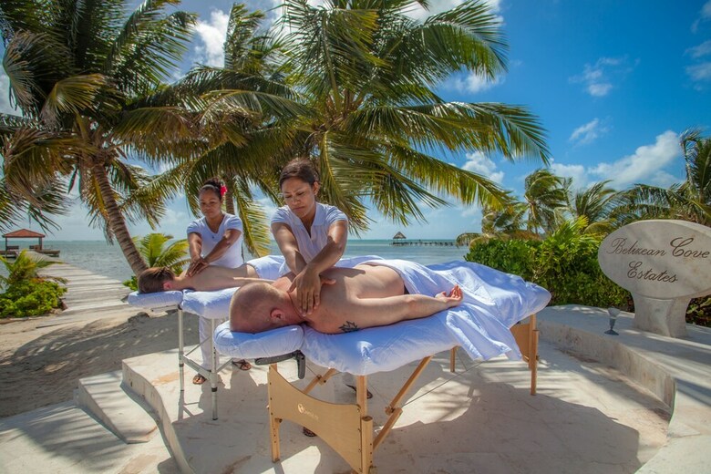 Hotel Belizean Cove Estates