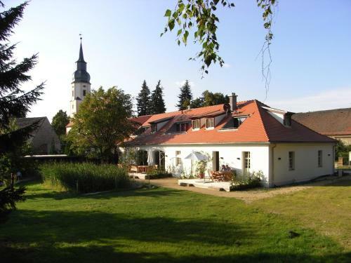 Apartmenthotel Garni "g�rtnerhaus Schloss Reinharz"