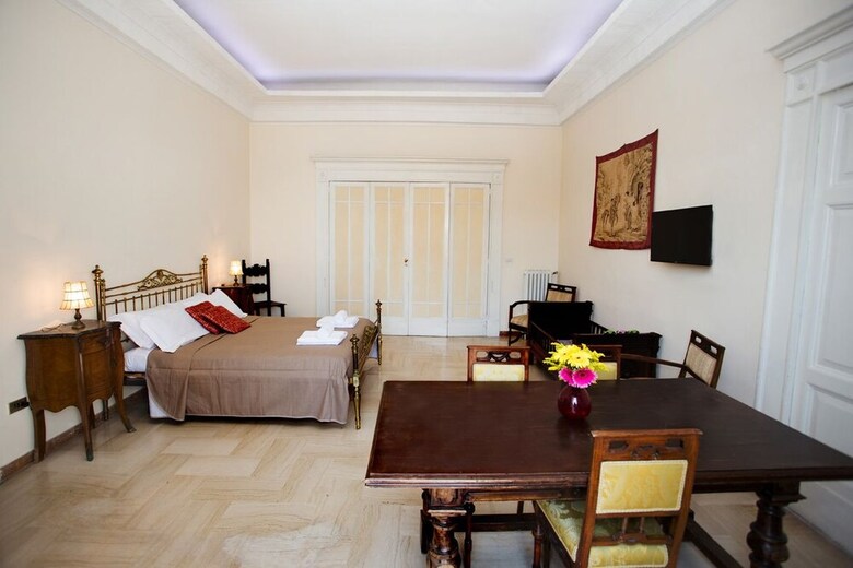 Nana Group Budget Apartment - With Seaview Bh 96