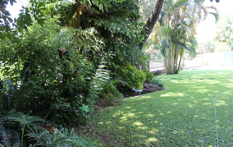 Hotel Four Seasons Guesthouses