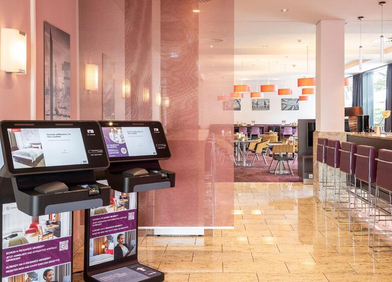Intercityhotel Berlin Brandenburg Airport