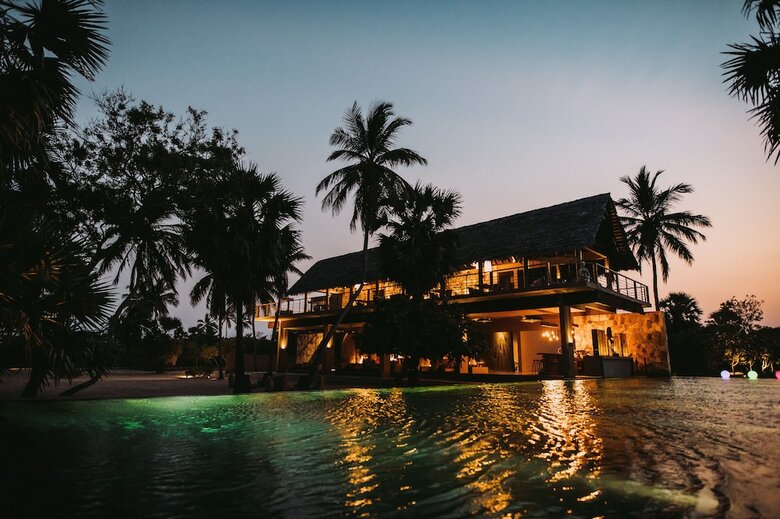 Hotel Karpaha Sands