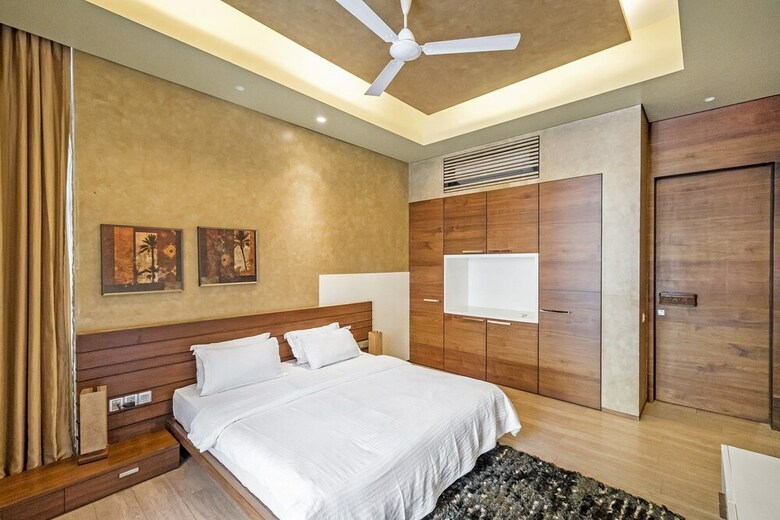 Guesthouser 4 Bhk Villa 4238