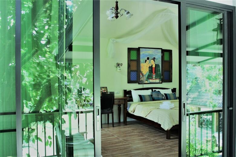 Hotel Nan Rim Nam Resort