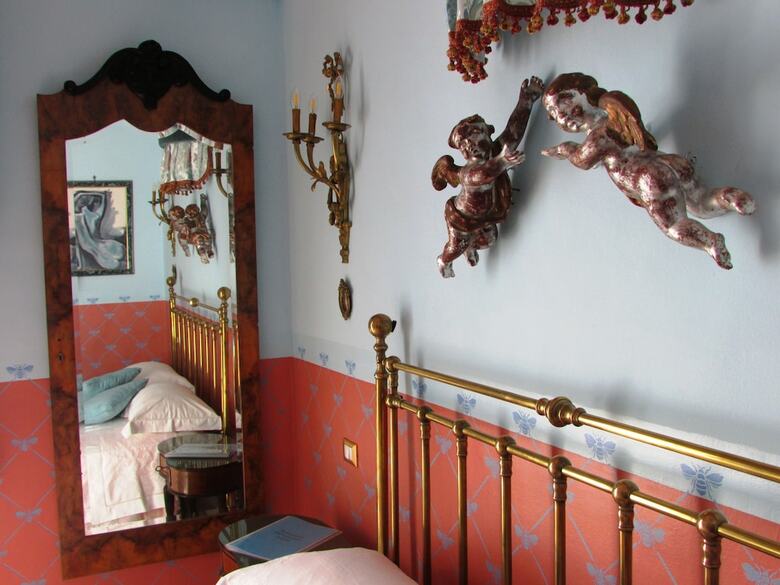 Bed & Breakfast Alexander Art Nouveau Suites