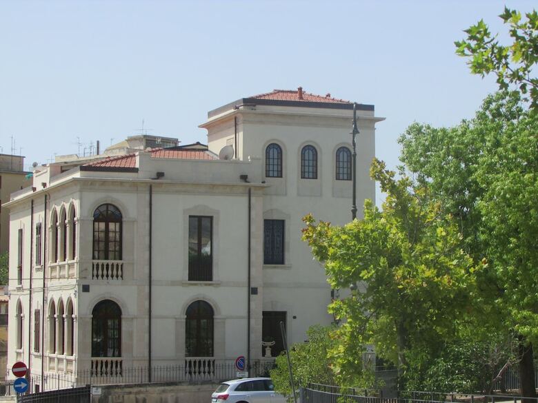 Bed & Breakfast Alexander Art Nouveau Suites