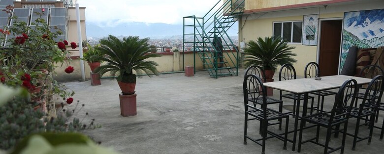 Hotel Holy Temple Tree & Chautari Cafe.