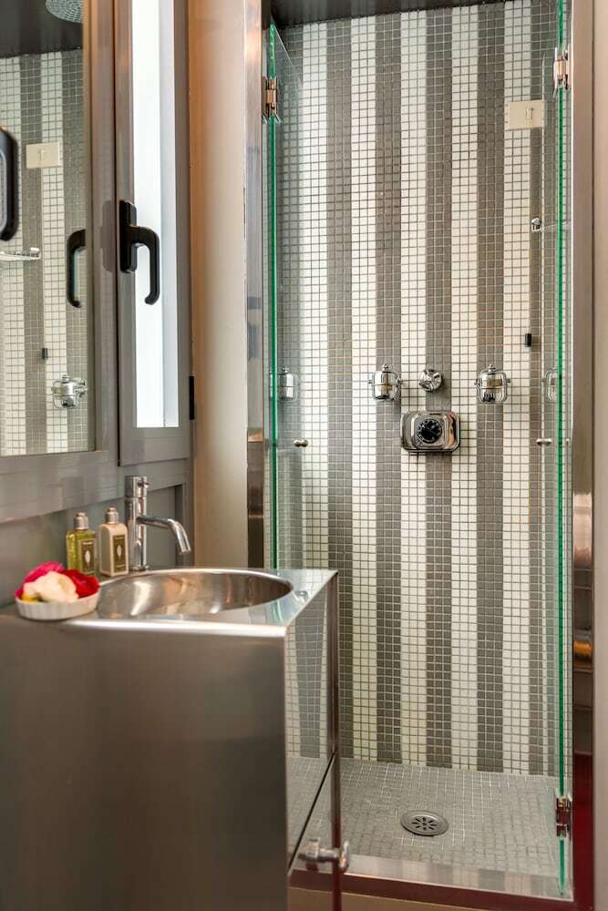 Casa Heberart Guest House - Sistina