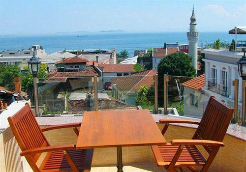 Agora Boutique Hotel & Bistro