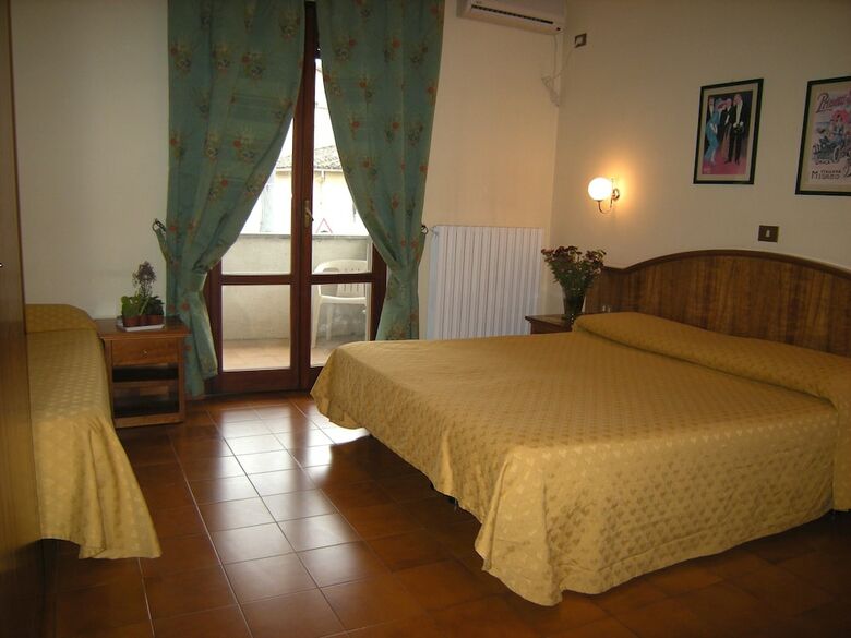 Hotel Boni Cerri
