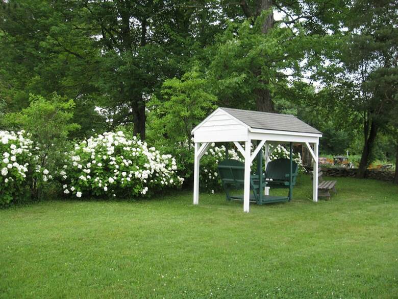 Mariaville Lake Bed And Breakfast