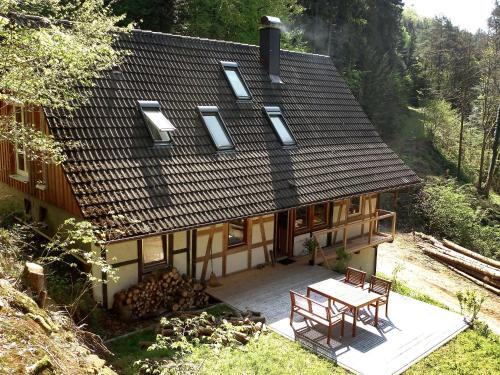 Villa Holiday Home Leubach