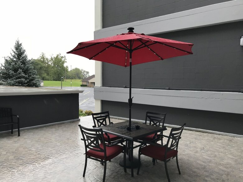 Hotel Quality Inn And Conference Center