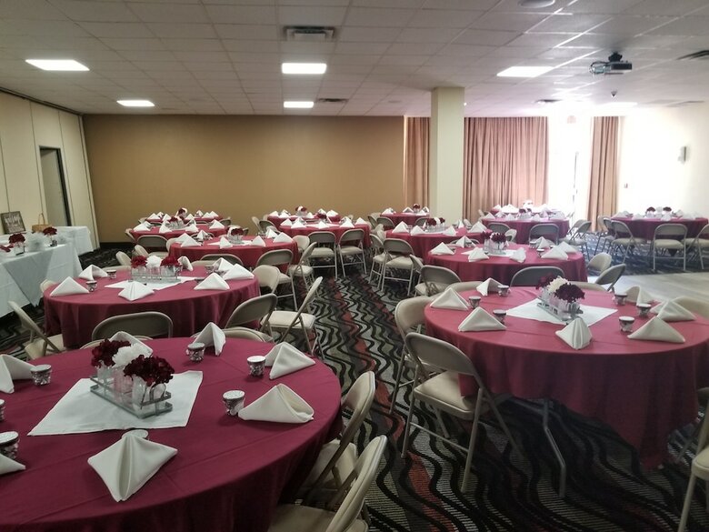 Hotel Quality Inn And Conference Center
