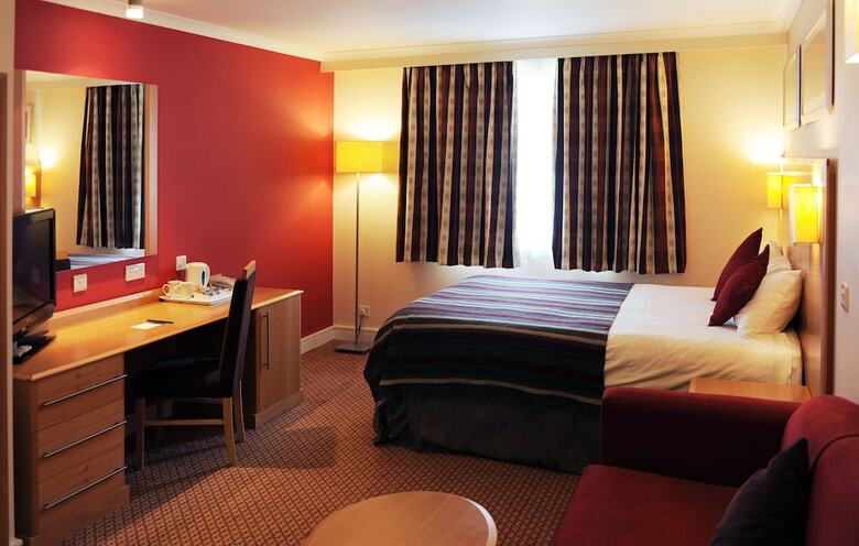 Village Hotel Hull