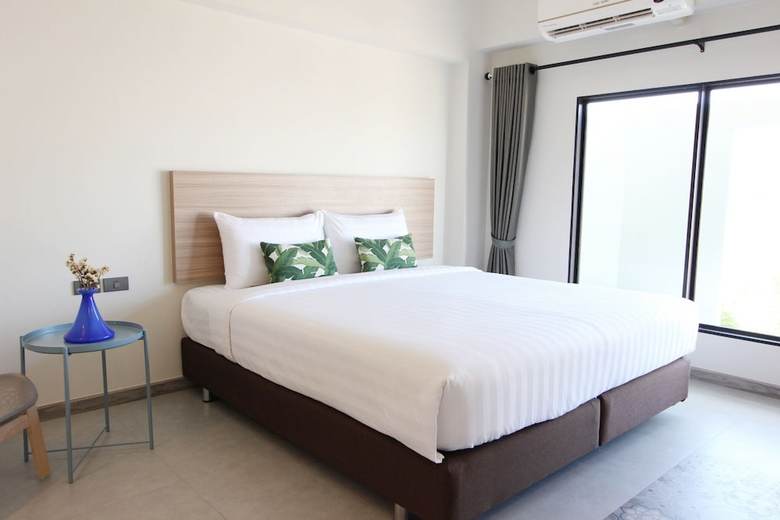 M Grand Hotel