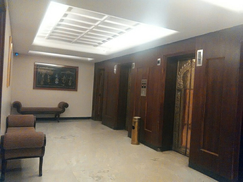 Hotel The Woods Manor Mg Road