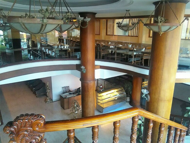 Hotel The Woods Manor Mg Road