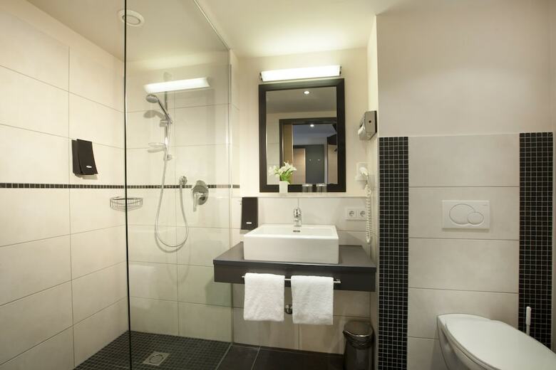 Lindner N�rburgring Motorsport Hotel