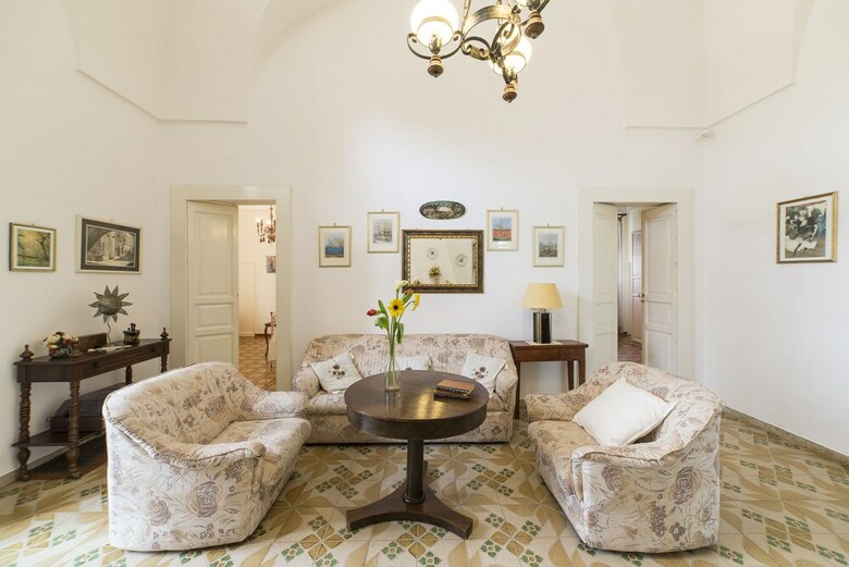 Villa Angela