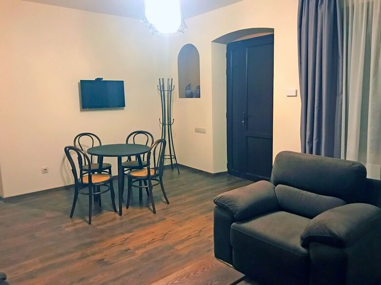 Oc Apartments