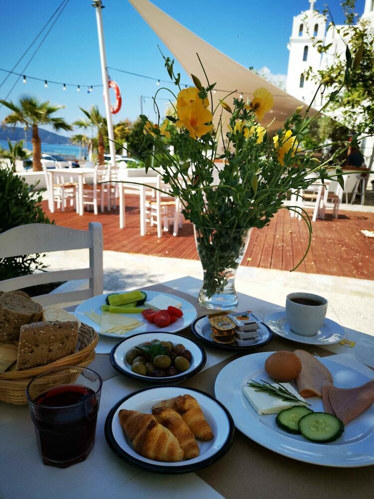 Hotel Akti