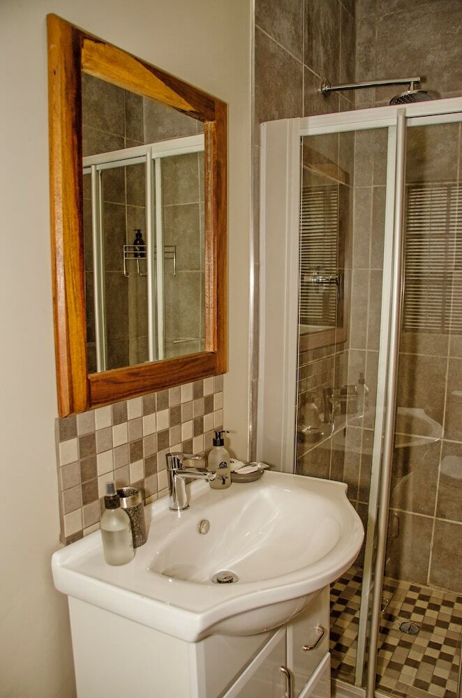 Hotel Cornerstone B&B