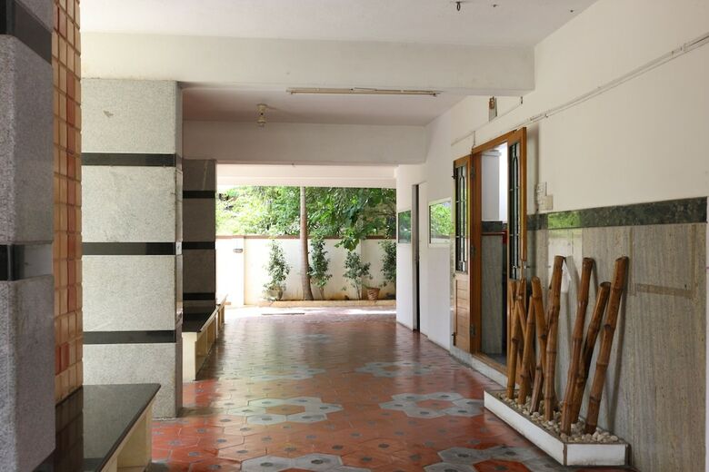Hotel Oyo 15133 Sharon Residency