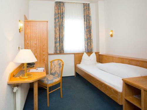 Hostal Hotel Und G�stehaus Kreuz