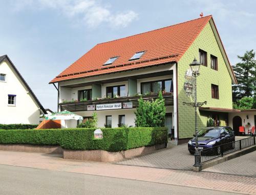 Hostal Hotel Pension Heidi