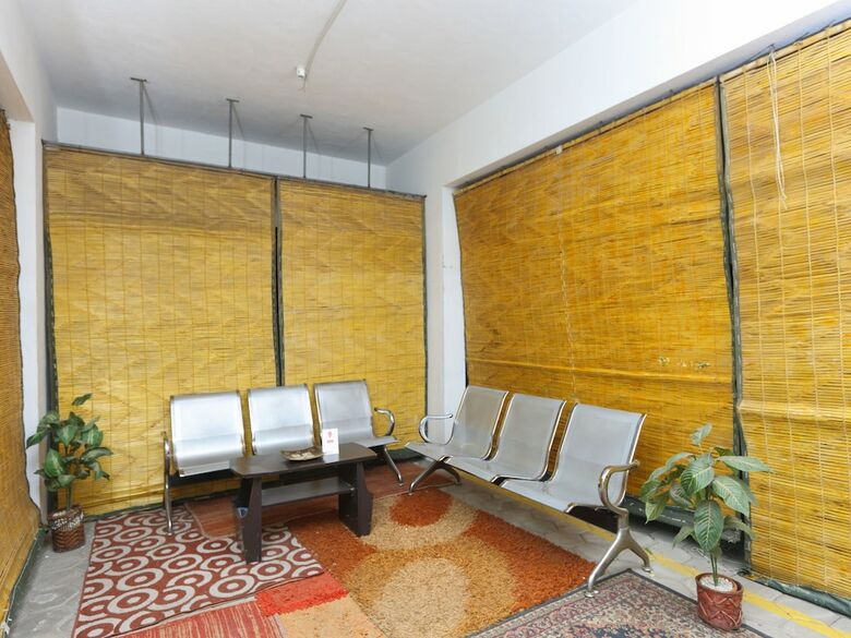 Hotel Oyo 20012 Silverkey Saravanampatti