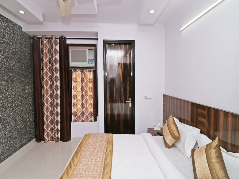 Oyo 12348 Hotel Aerosky Residency