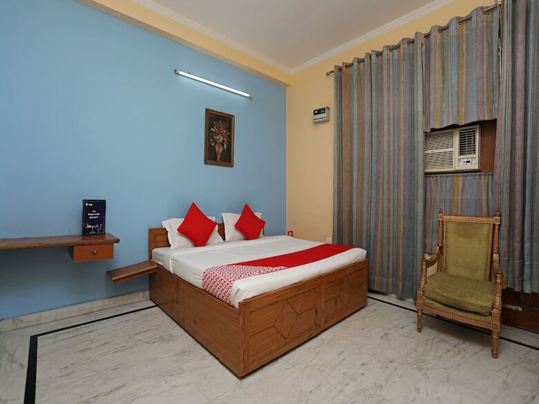 Hotel Oyo 12194 Jm Residency