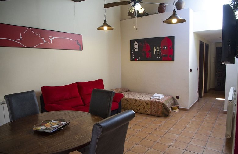 Apartamentos El Can�nigo De Teruel