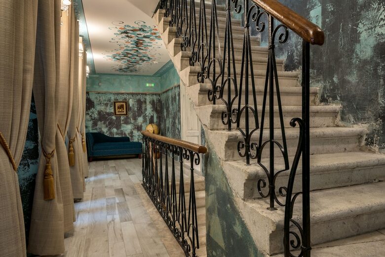 Hotel Plaza Marchi Old Town