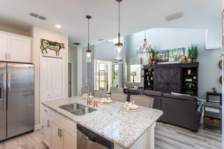 7br Pool Home Emerald Island By Shv-8409