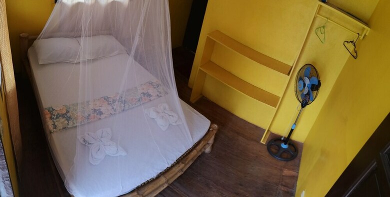 Hotel Guanna's Place Room And Resto Bar